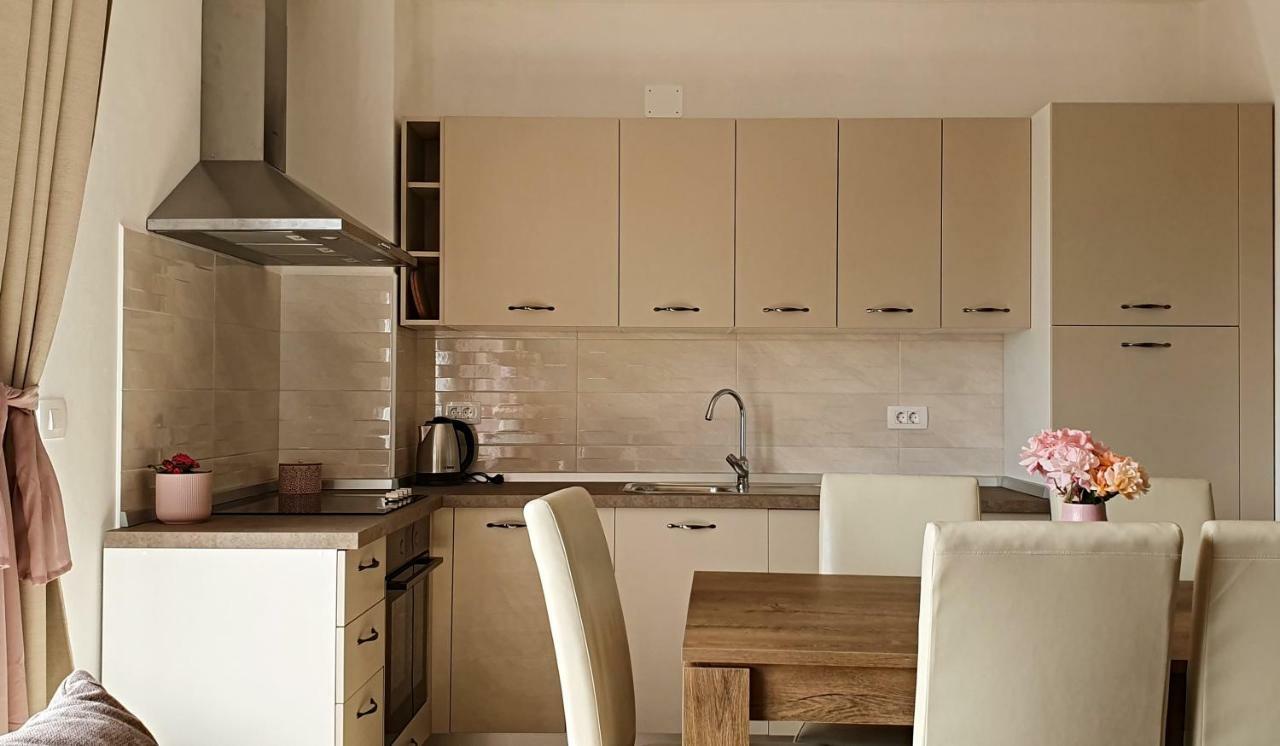 Apartment Sole Umag Exterior foto